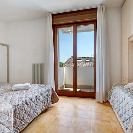 Papaya A202 * 리도 디 예솔로